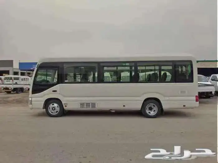 تويوتا باص كوستر 2025 ديزل اتوماتيك 20 راكب 3