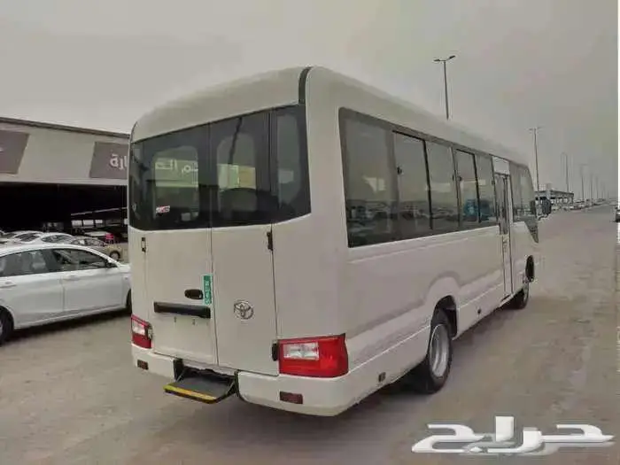 تويوتا باص كوستر 2025 ديزل اتوماتيك 20 راكب 7