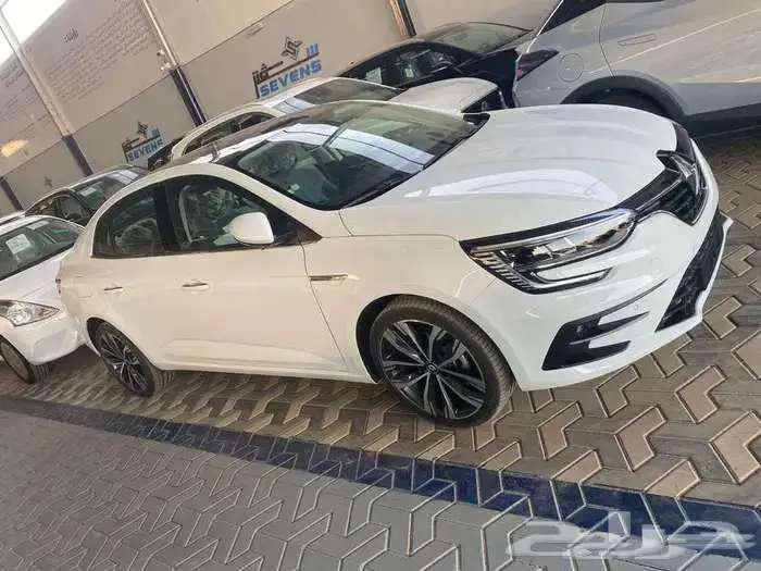عرض على الرينو ميجان نص فل 2024 بكمية محدودة 5
