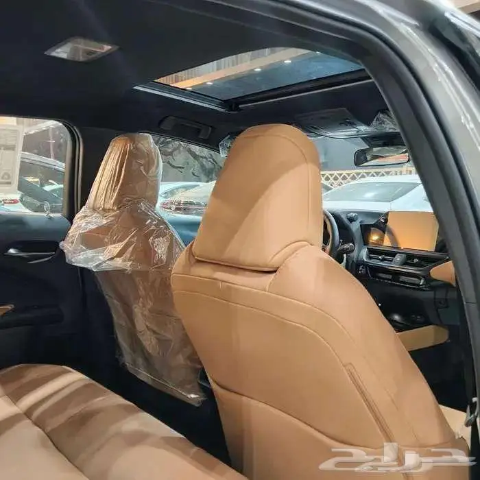 لكزس  UX 300.AH موديل 2025 حبه فقط 16