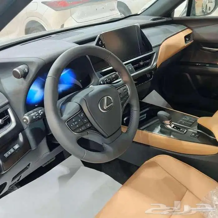 لكزس  UX 300.AH موديل 2025 حبه فقط 21