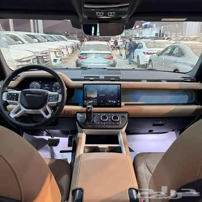 ديفندر SE اربعه سلندر خليجي 2025 12