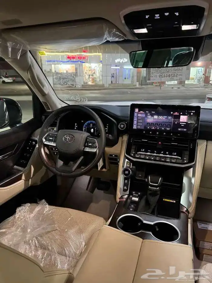 تويوتا-لاندكروزر -GXRL4-بنزين -2025-سعودى -بطاقه 9