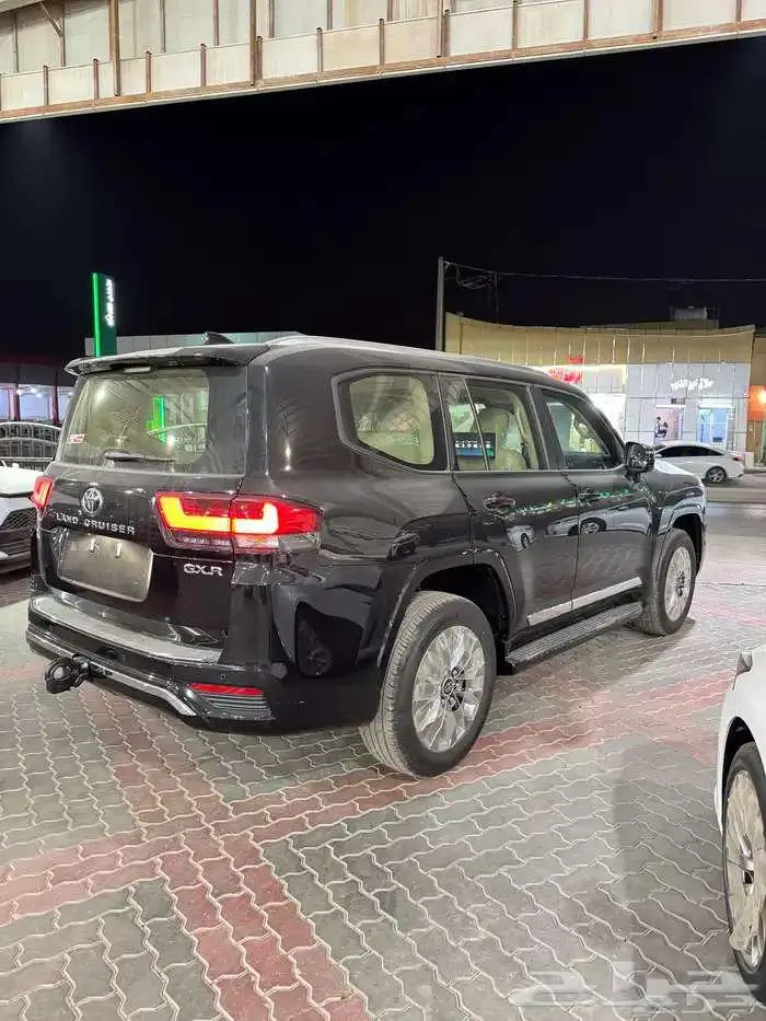 تويوتا-لاندكروزر -GXRL4-بنزين -2025-سعودى -بطاقه-كاش -اقساط 12