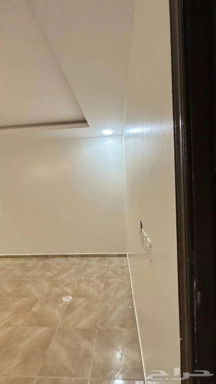 شقة عزاب للإيجار الشهري بالدمام 4