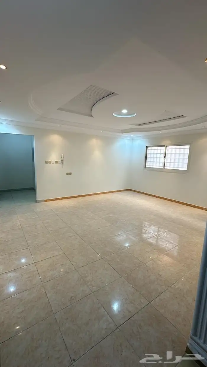 للايجار شقه حي اليرموك 0