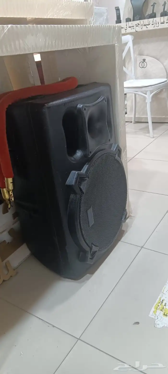 ايجار سماعات حفلات كبيرة - بروجكتر 5