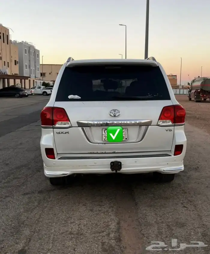 لاندكروزر 2012 5
