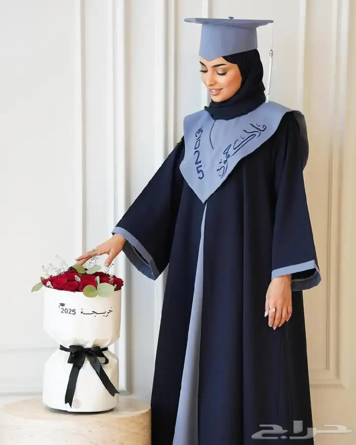 عبايات تخرج تفصيل تطريز ارواب تخرج وشاحات تخرج 0