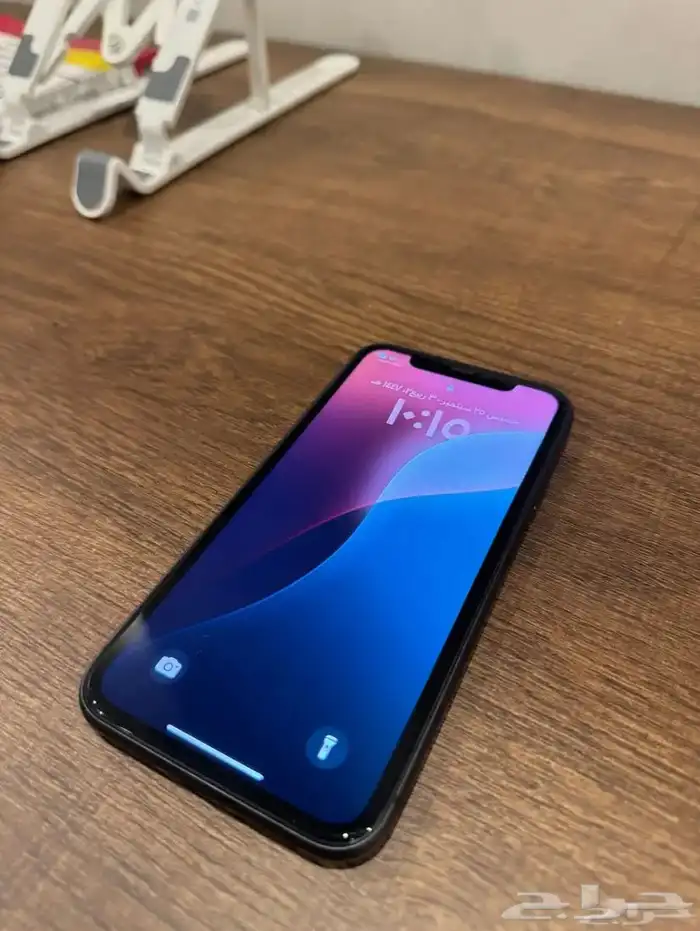 ايفون 11 عادي وكاله مانفك بطاريه75 خالي من الخدوش 6