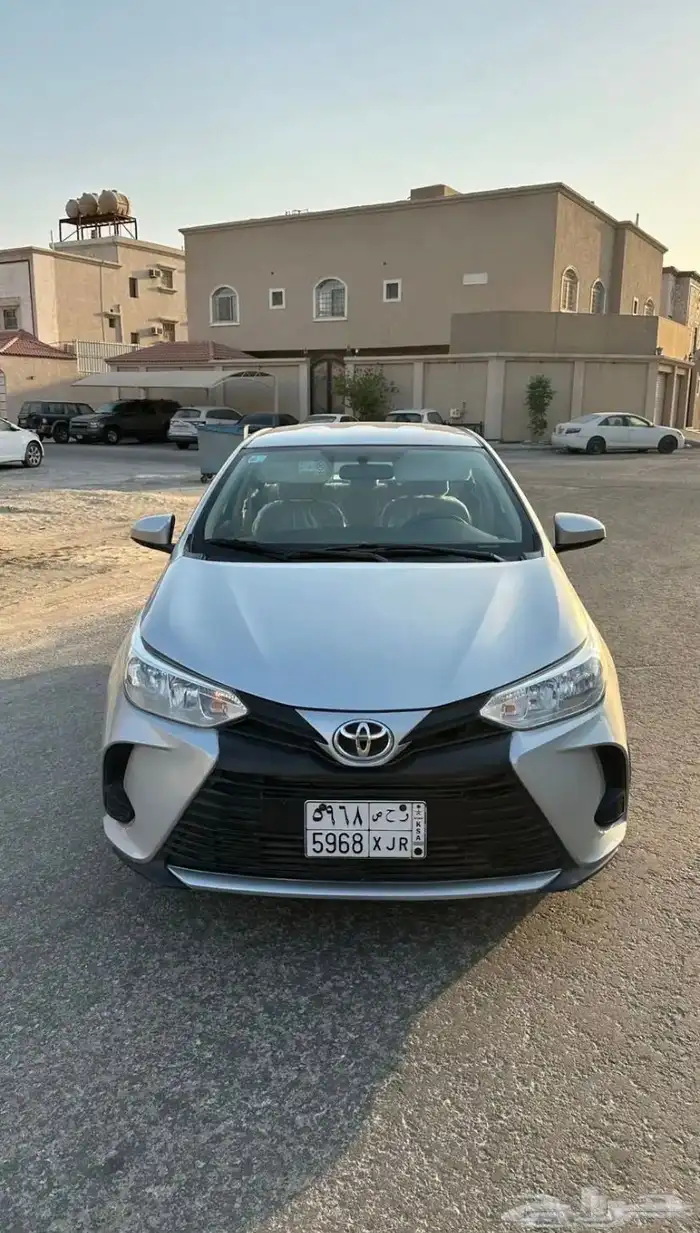 تويوتا يارس2022 3