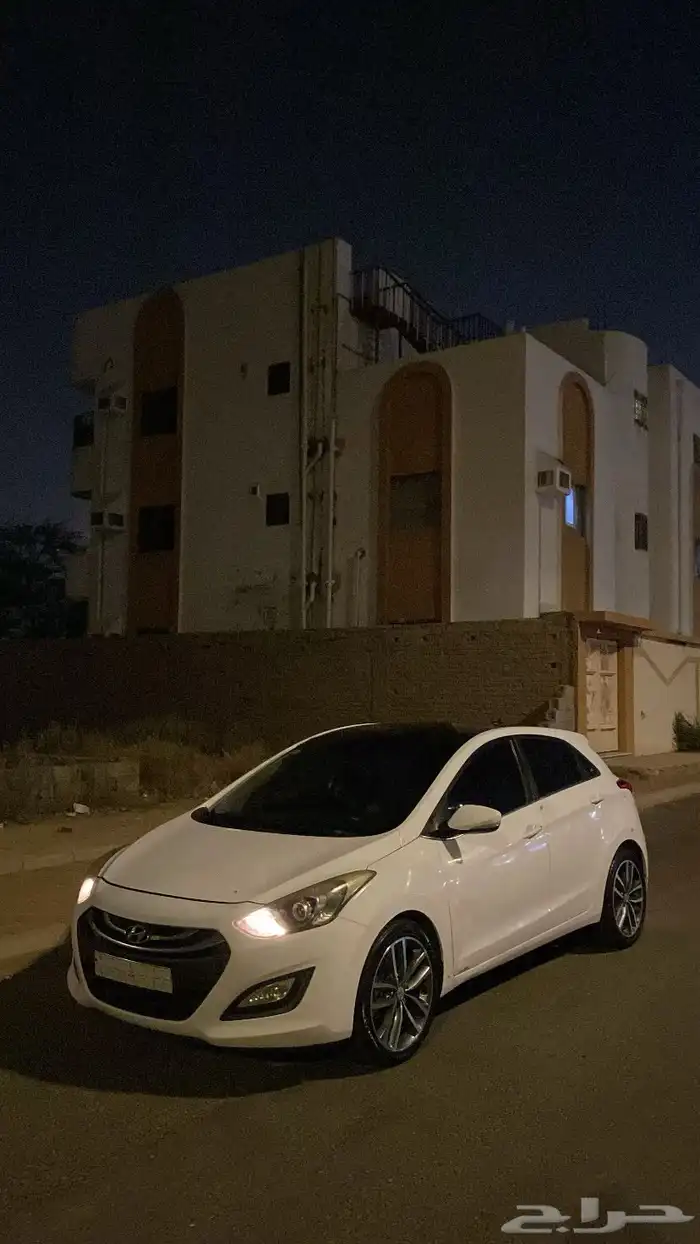 i30 0