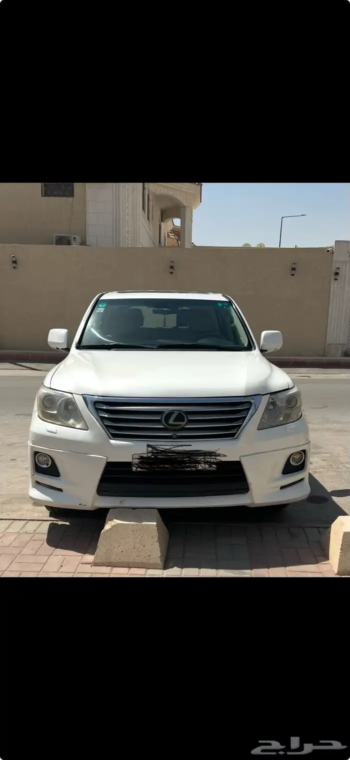 للبيع جيب لكزس LX570 موديل 2010 1