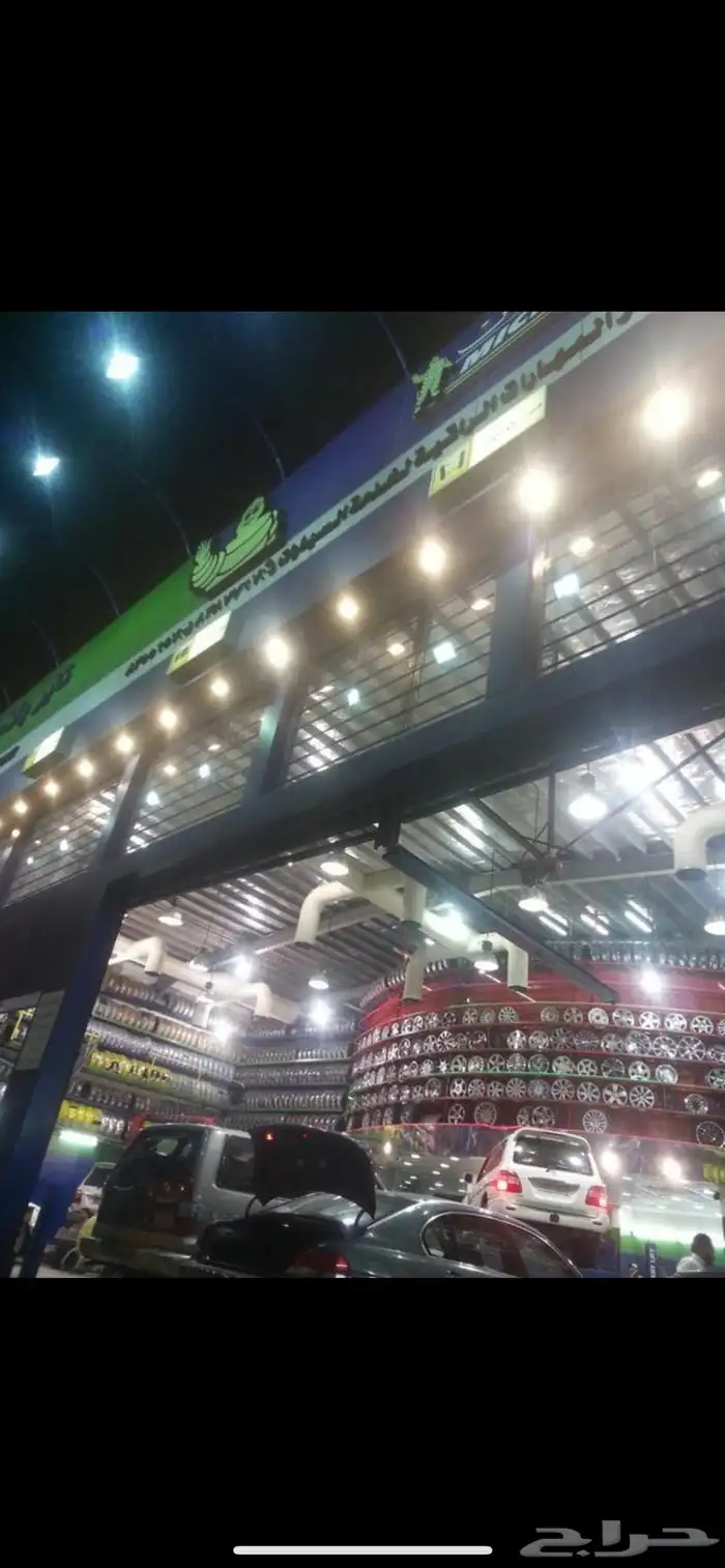 يوجد لدينا جميع انواع الجنوط وجميع مديلات السيارات 0