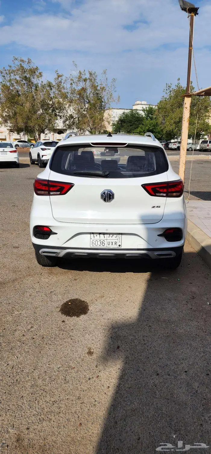 للبيع جيب ام جي ZS 2023 بودي وكالة 5