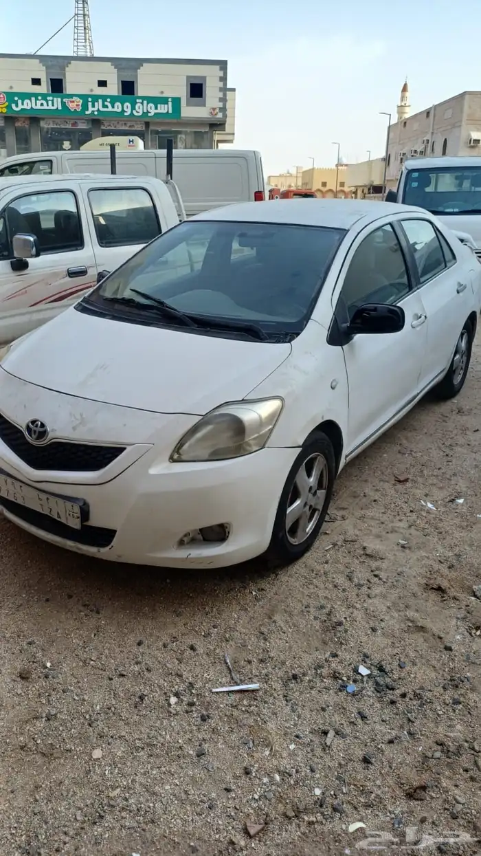 يارس موديل 2009 للبيع 1