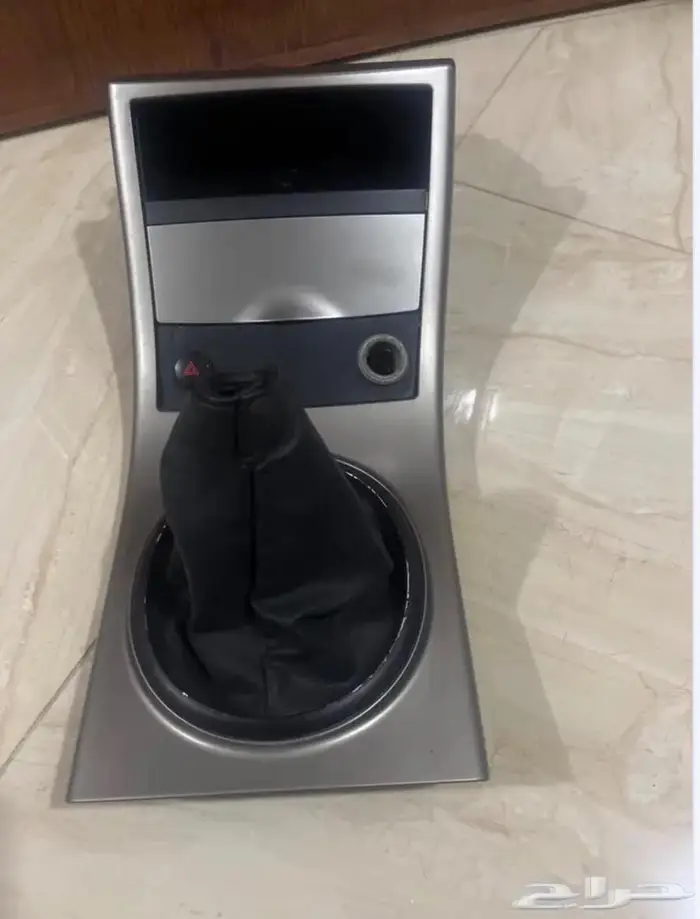 للبيع قطع غيار التيما من 2005 الى 2007 1
