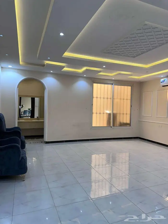 فيلا فاخرة للايجار بحي طويق 5
