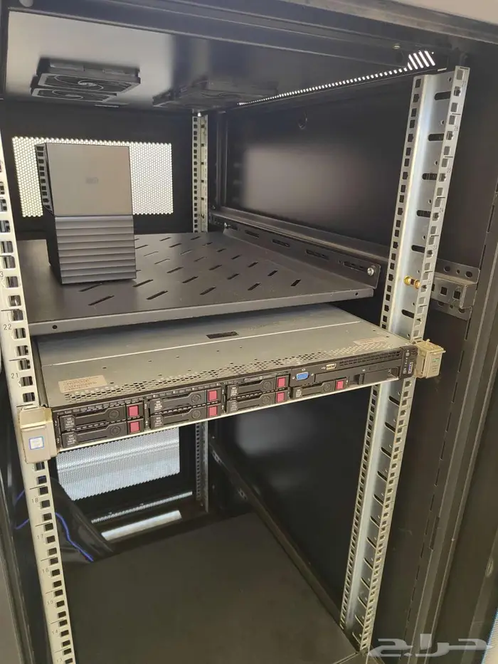 سيرفر HP DL360 Gen9 للبيع 1