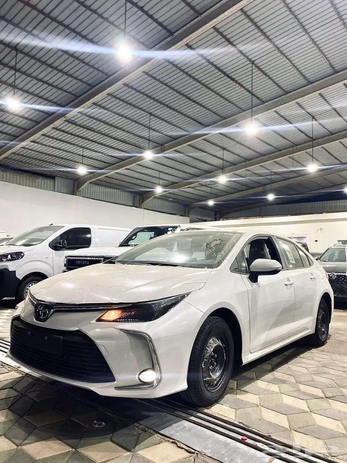 تويوتا كورولا XLI 2.0 سعودي موديل 2025 كاش وتمويل 17