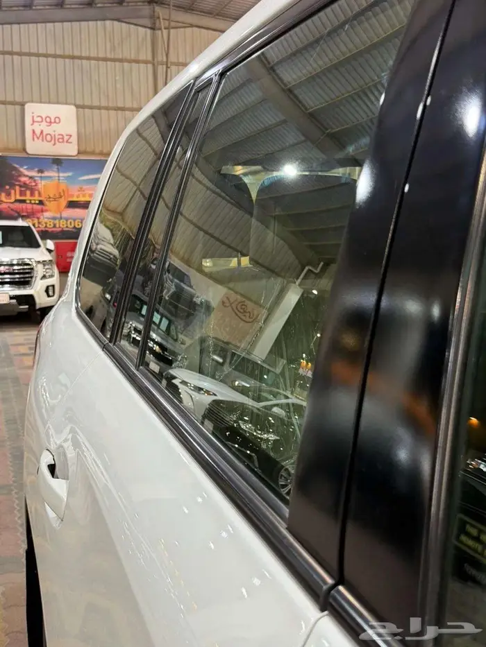 للبيع جيب VXR 2010 سعودي عداد قليل ( مخززنه ) 16