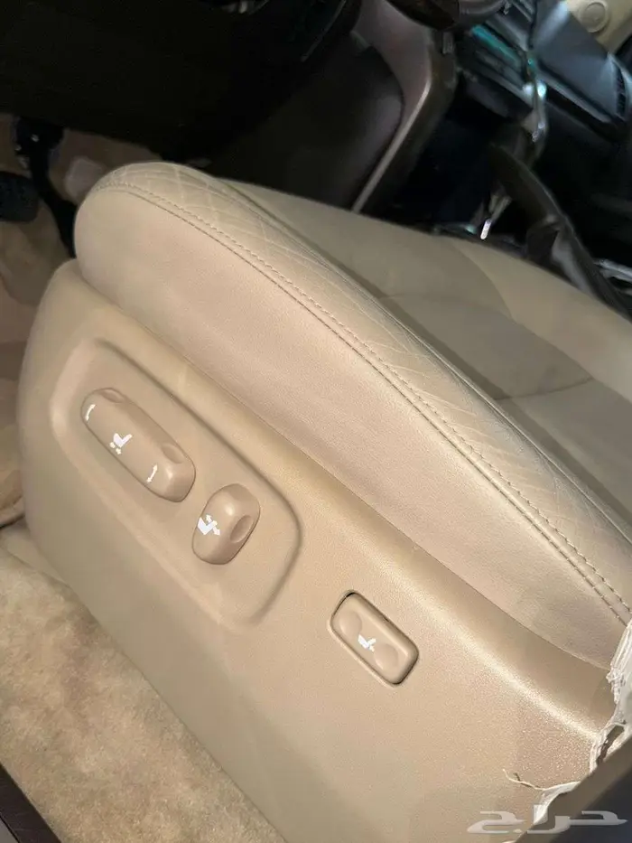 للبيع جيب VXR 2010 سعودي عداد قليل ( مخززنه ) 47