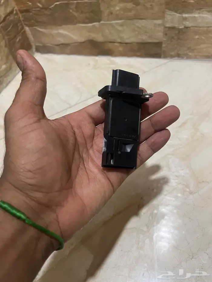 للبيع قطع غيار التيما من 2005 الى 2007 11