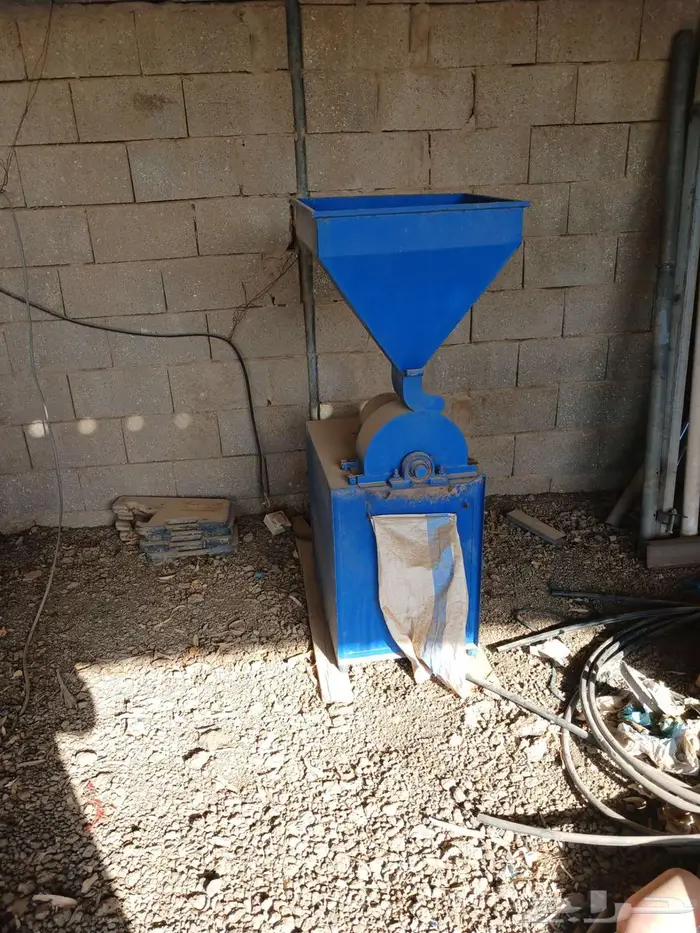 طاحونة شعير تكسر تمر وعبس 0