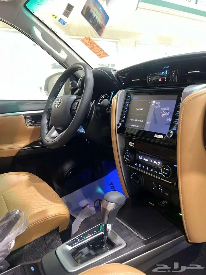 فورشنر بنزين 6سرندل VX1 2025 ويتوفر VX3 . 32