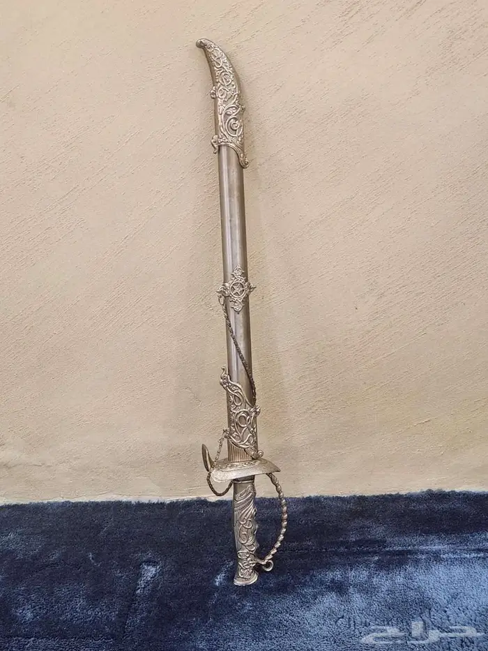 سيف اثري وتاريخي نادر للبيع 0