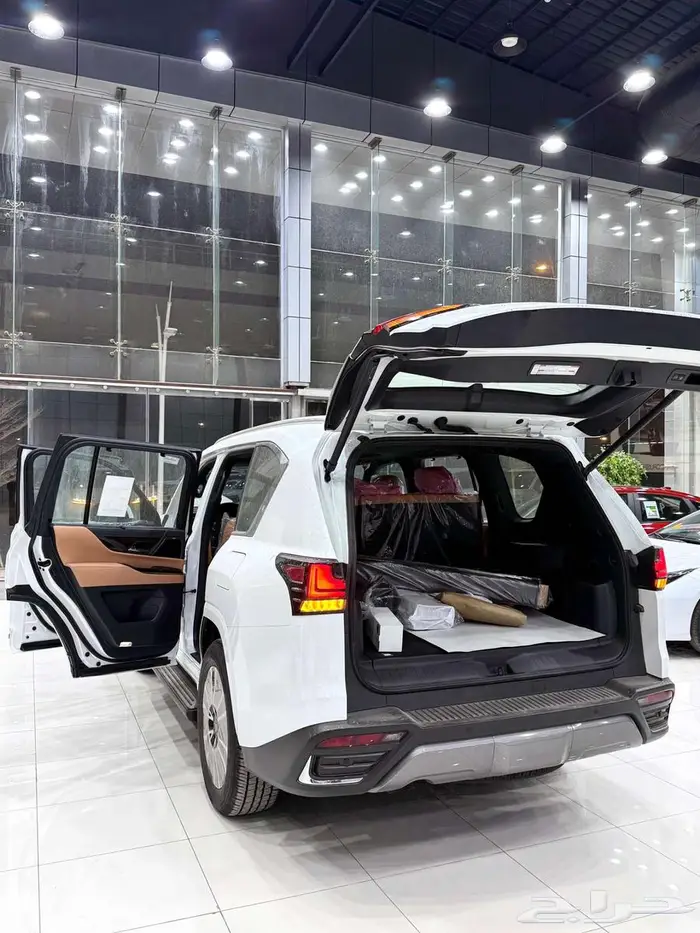 لكزس ( LX 700 BH ) هايبرد موديل 2025 أقل الأسعار 10