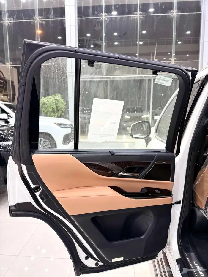لكزس ( LX 700 BH ) هايبرد موديل 2025 أقل الأسعار 24