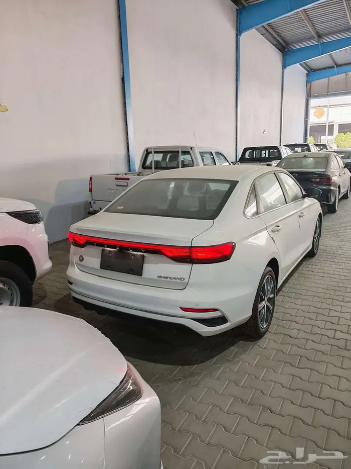 جيلي امجراند 2025 للبيع كاش او تقسيط برواتب من 3500 2