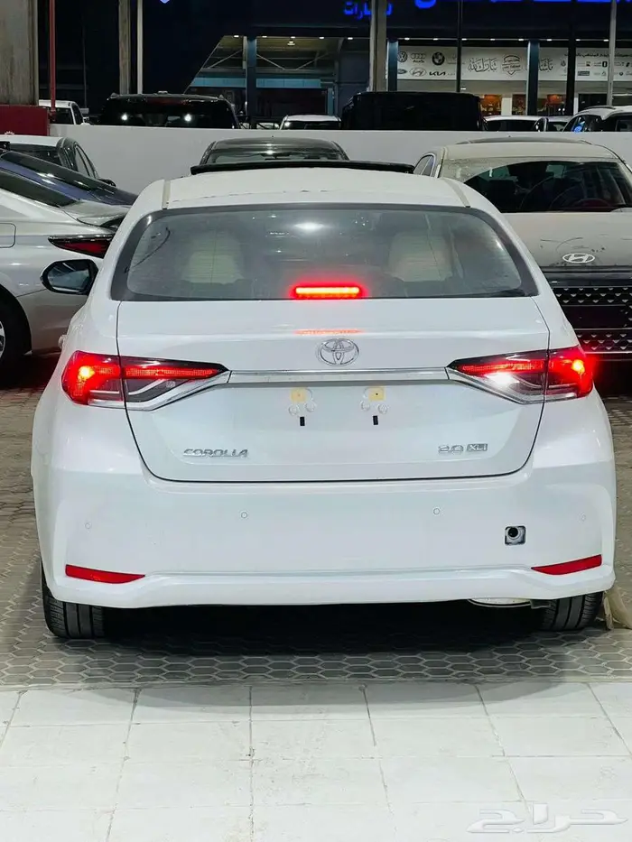 تويوتا كورولا 2.0 Xli فتحة بنزين 2025 3