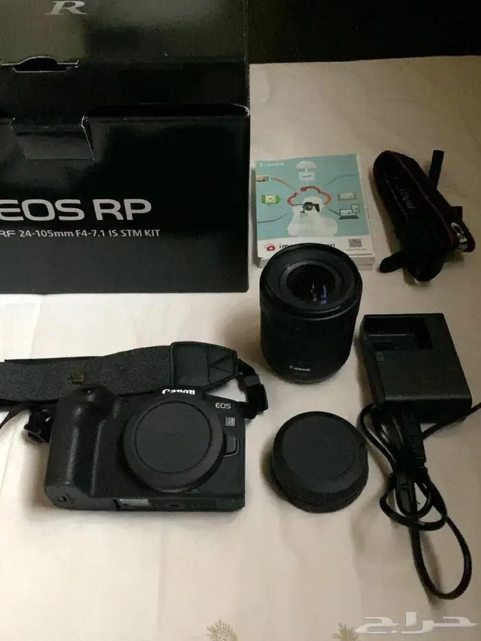 كاميرا كانون EOS RP مع عدسة RF 24-105mm 7