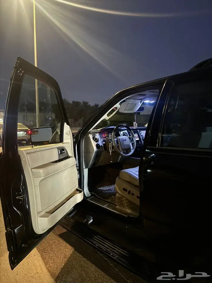 فورد اكسبديشن 2014 ليمتد 15