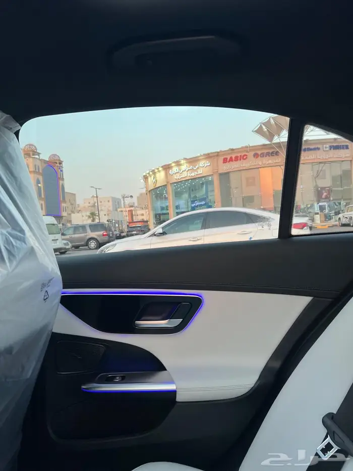 مرسيدس C200 2025 أصفار 29