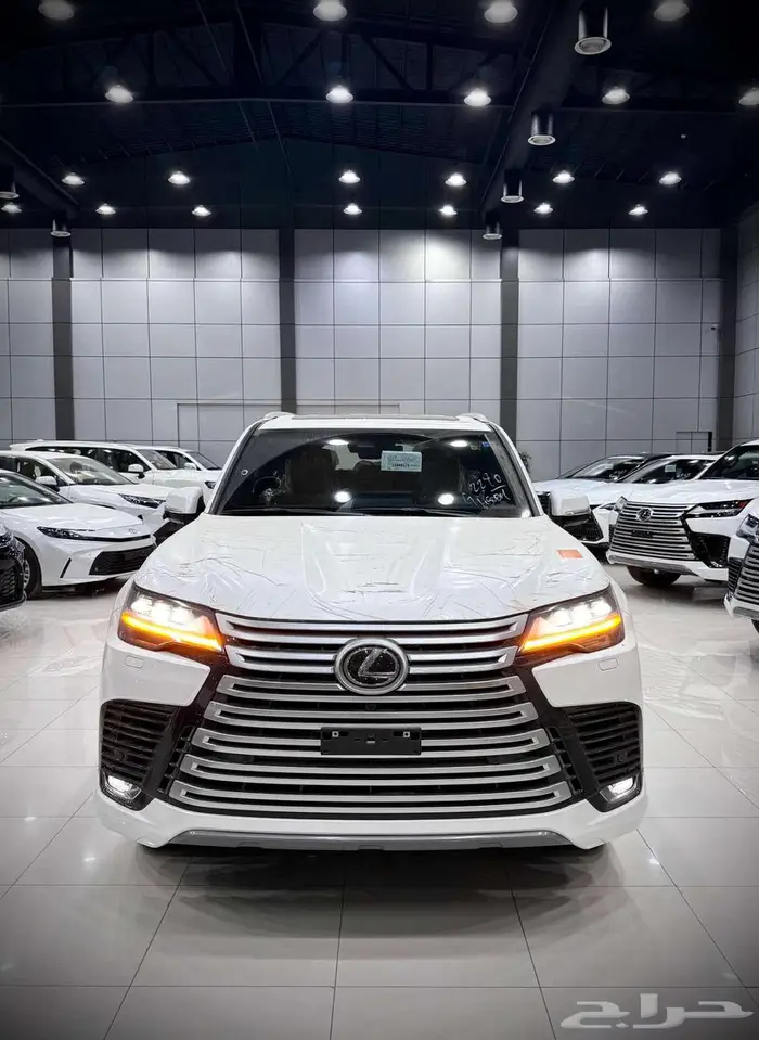 لكزس ( LX 700 BH ) هايبرد موديل 2025 أقل الأسعار 0