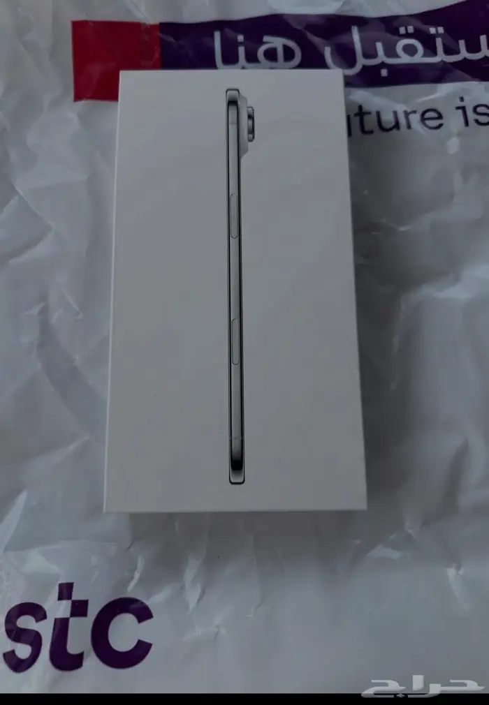 ايفون 17 اير أبيض 256 ضمان STC 0