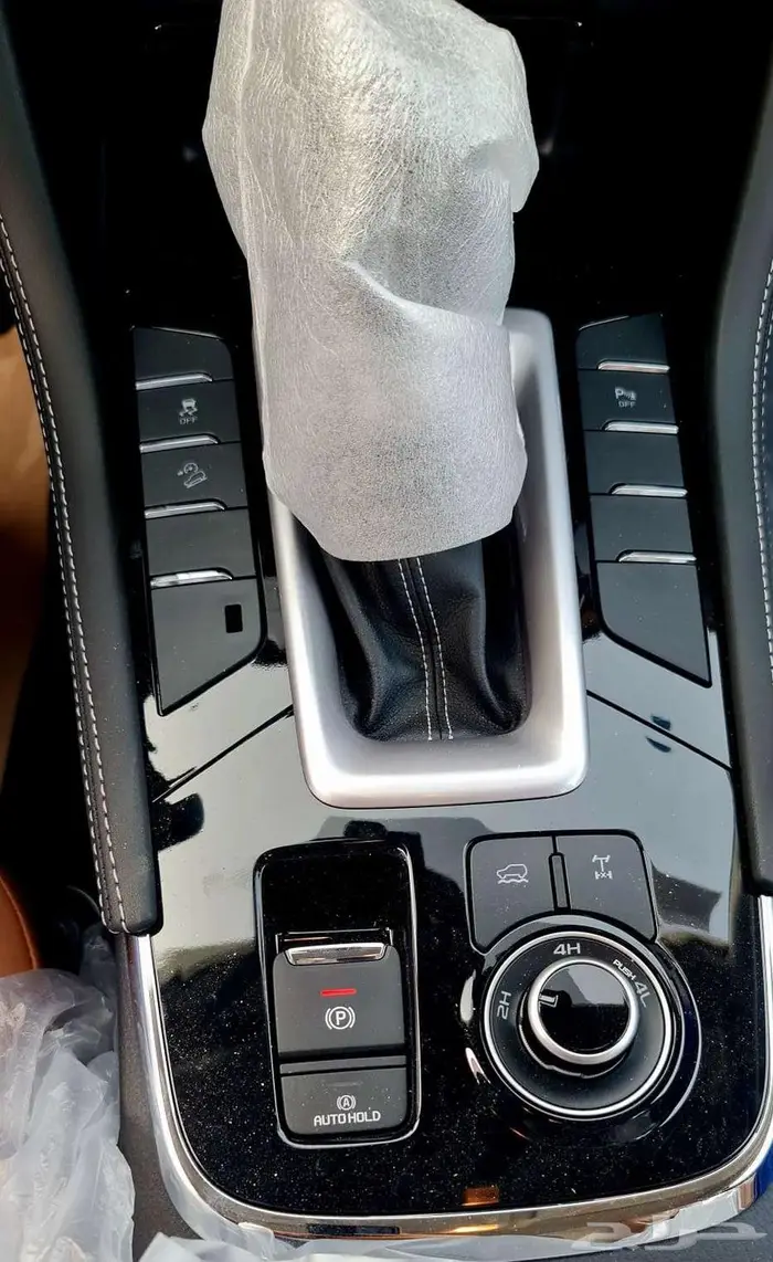 ايسوزو ام يو اكس 2024  2025   2026 16