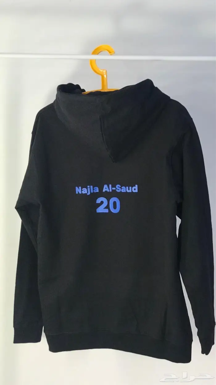 بلوفرات تيشرتات طباعه حسب الطلب 12