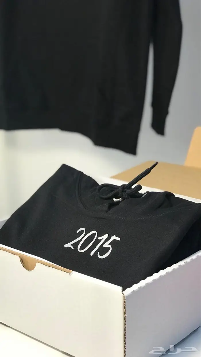 بلوفرات تيشرتات طباعه حسب الطلب 32