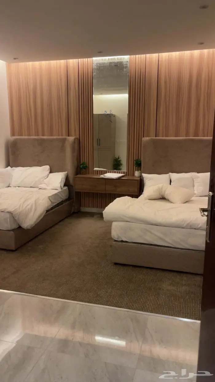 شقة فاخرة حي البديع خلف الراشد مول بالشهر 3