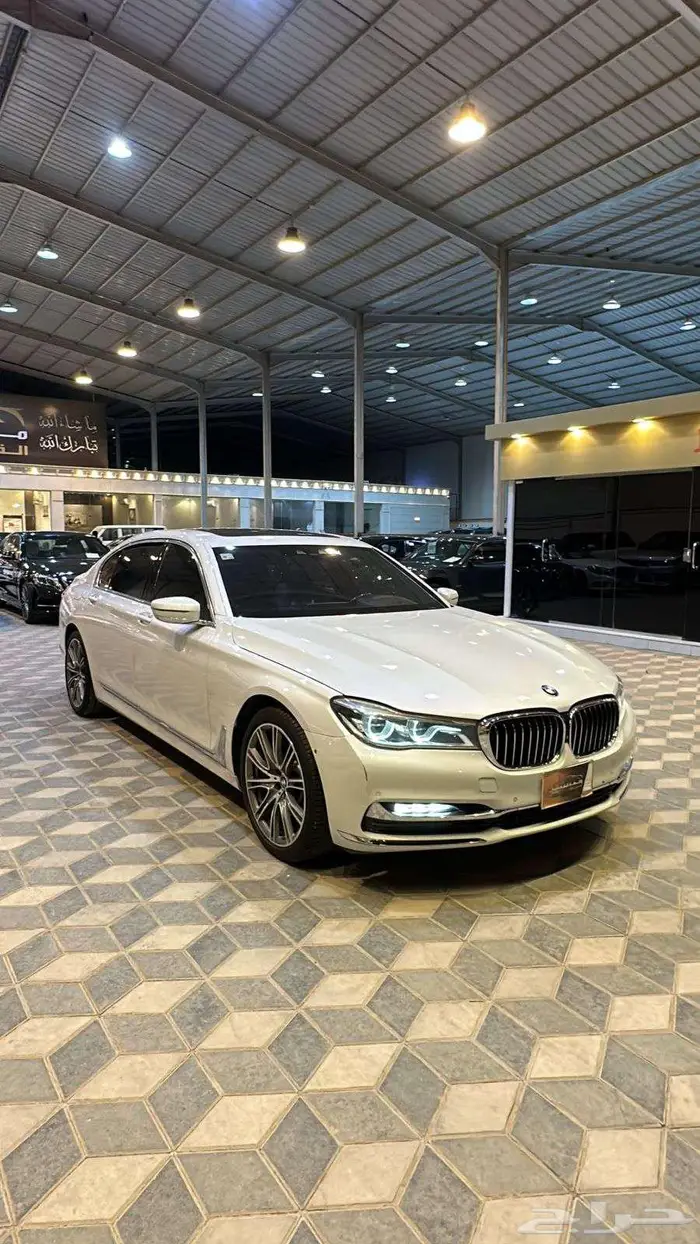بى ام دبليو 2018 LI730 6