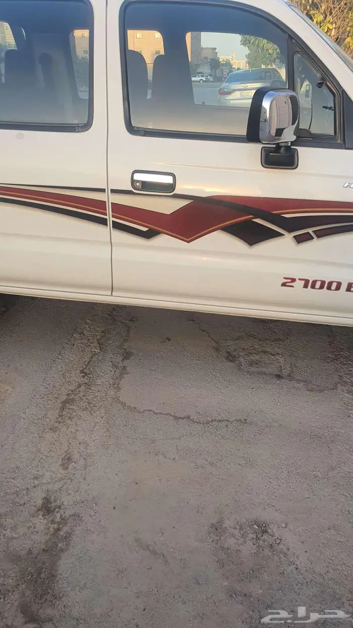 تويوتا هايلكس مخزن 5