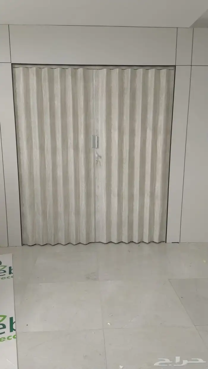 ابواب سحاب أكورديون جلد وبلاستيك ابواب سحب 11