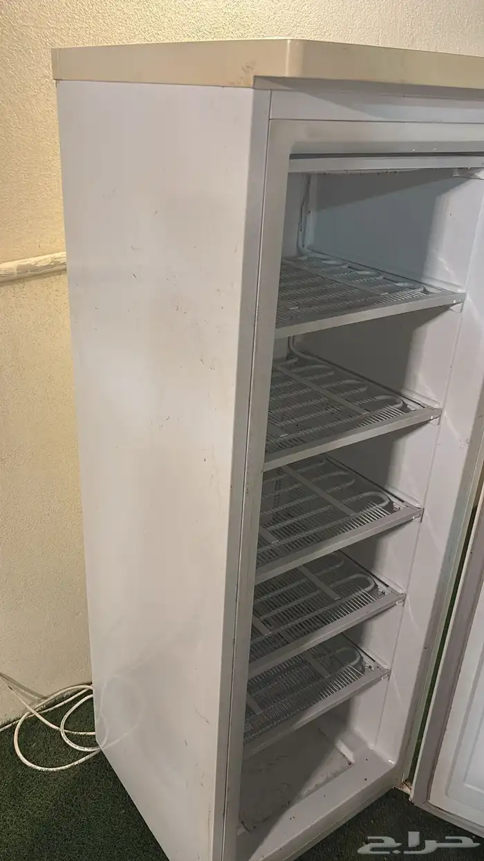 2فريزر ومكيف طن ونص 5