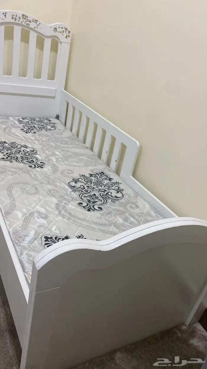 سرير اطفال وفردي تصميم ايكيا 1