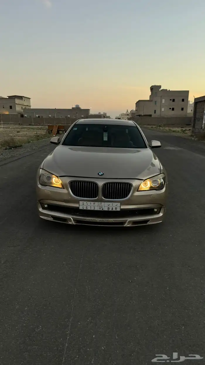 بي ام دبليو 2010 0