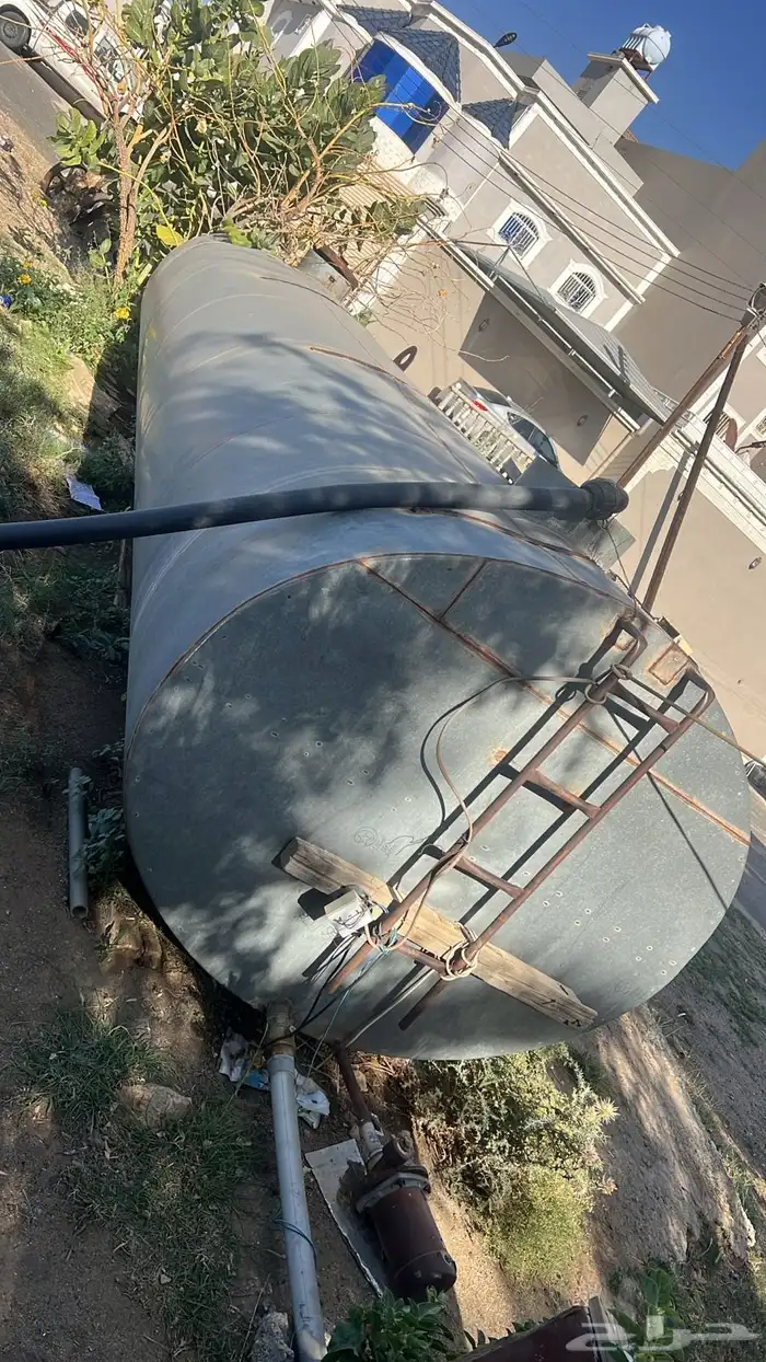 تانكي 14طن للبيع فيه بعض الحمات للبيع 6